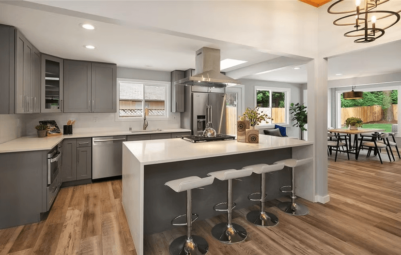 Cabinet Painting & Refinishing