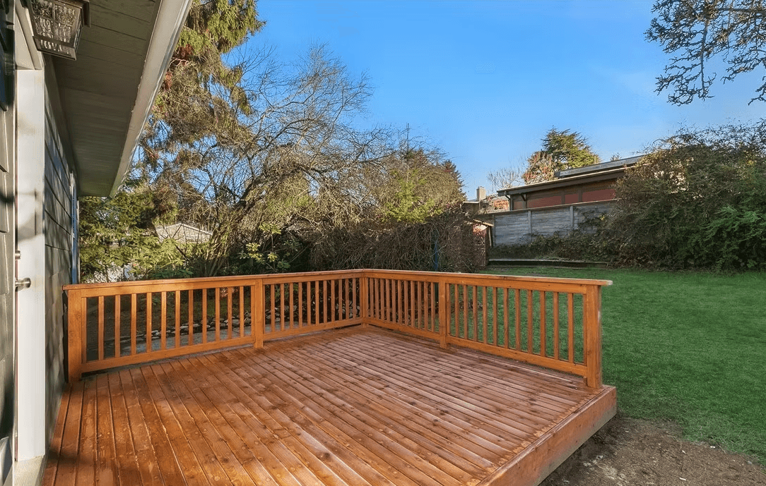 seattle-deck-painting.png